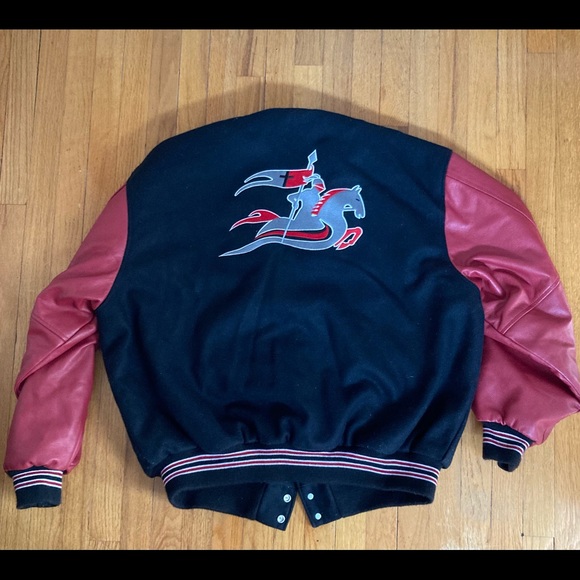 Men’s football varsity jacket - Picture 2 of 3